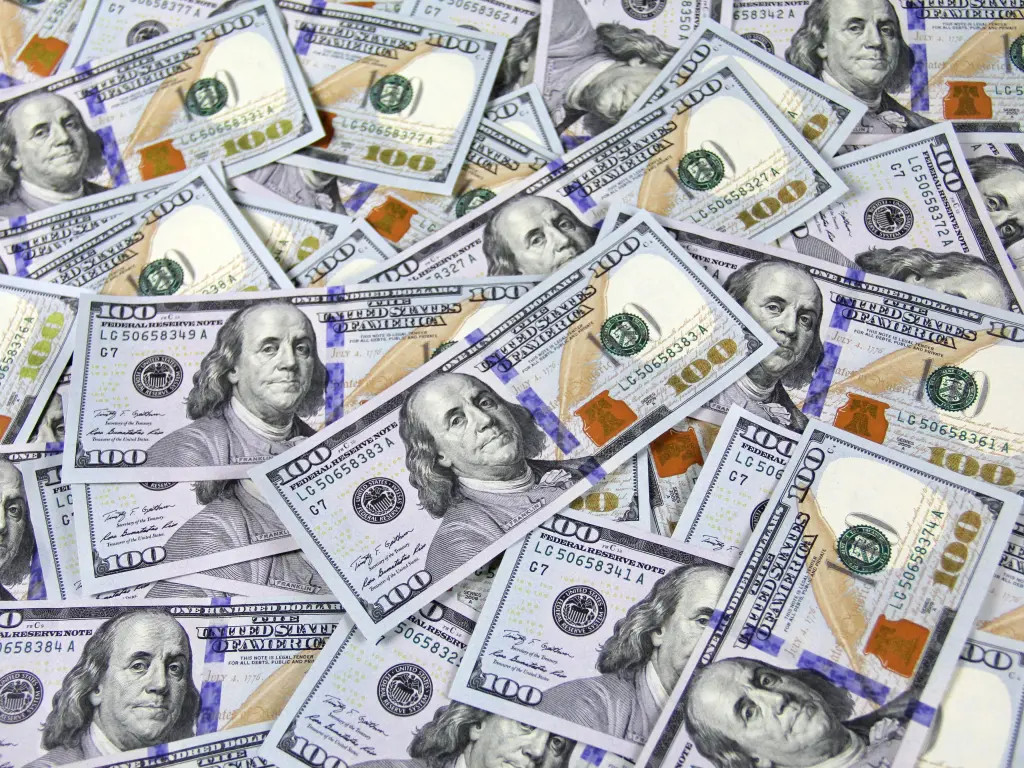 سعر الدولار اليوم في مصر الثلاثاء 13 أكتوبر 2026.. مستويات البنوك صباحًا